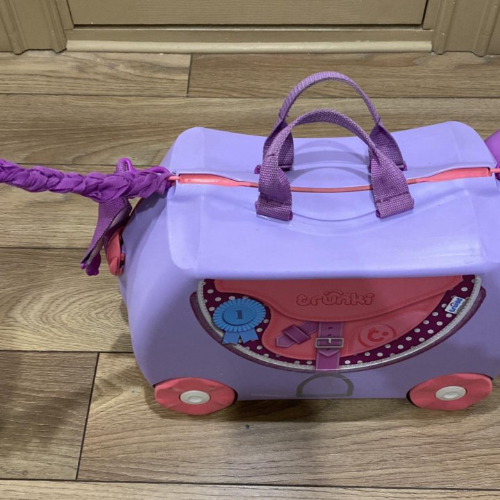 Чемодан trunki