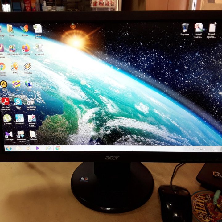 LCD монитор Acer V193HQL b