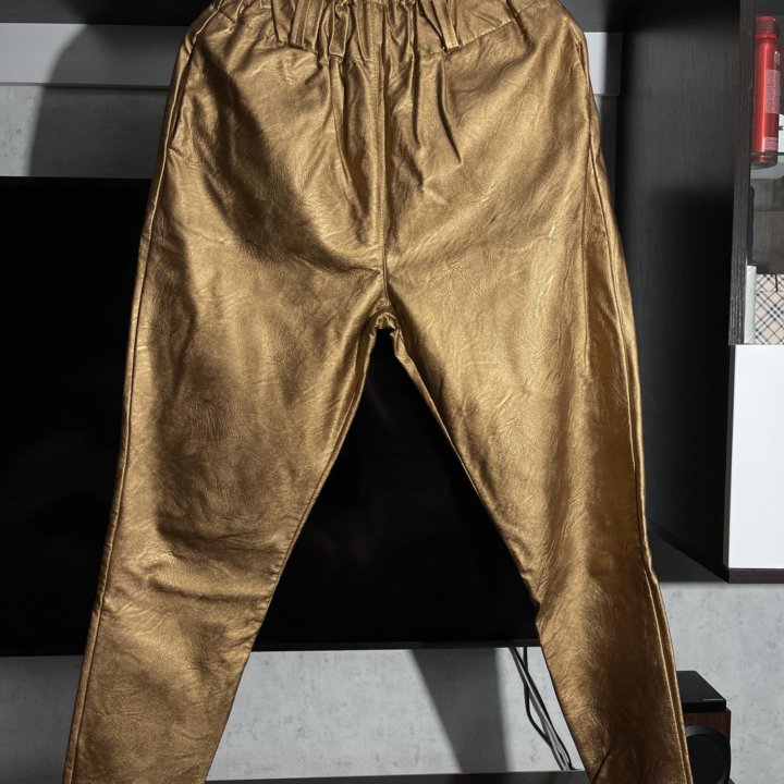 Брюки кожаные