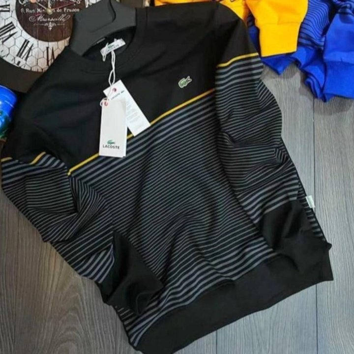 Свитшот Lacoste