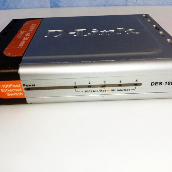 Свитч D-link des- 1005 d