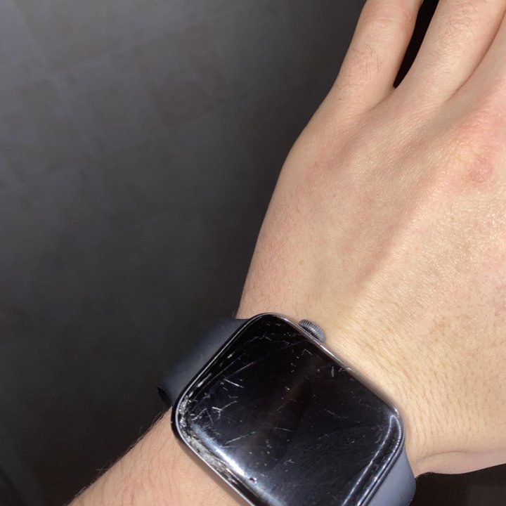 Apple Watch 4 series 44mm