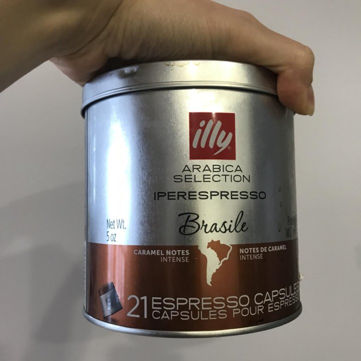 Жестяные банки от кофе illy