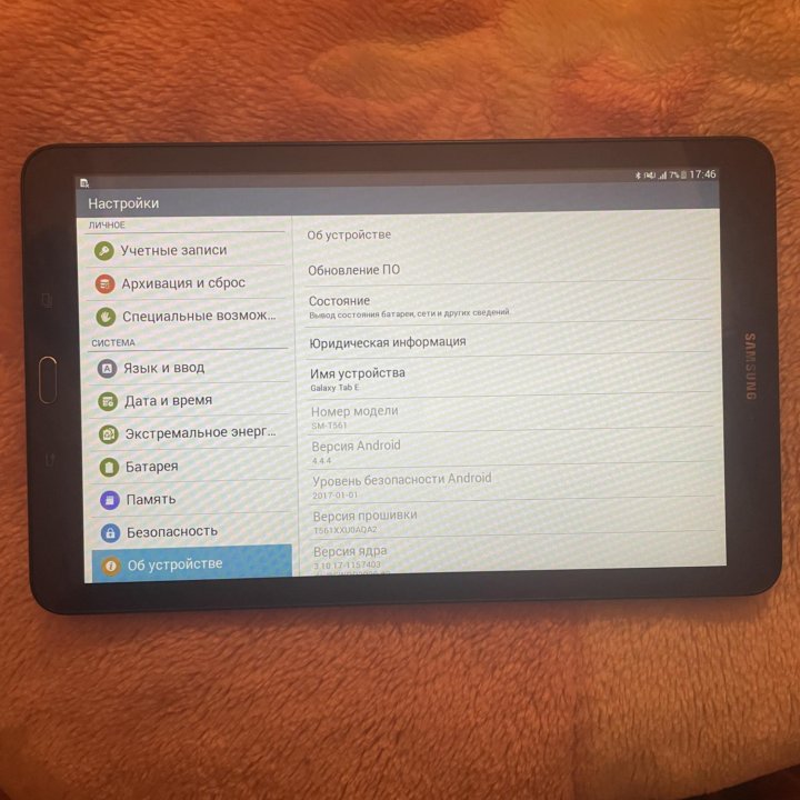 Планшет Samsung galaxy tab E