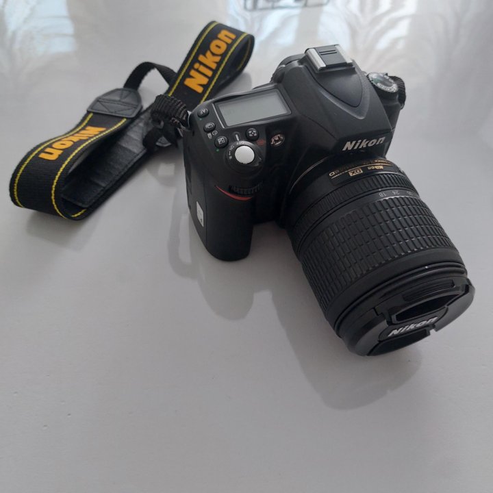 Зеркальный фотоаппарат Nikon D90 Kit 18-105mm