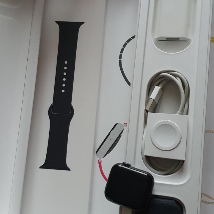 Часы Apple watch 4 40mm