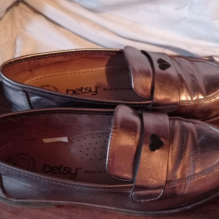 1.туфли броги