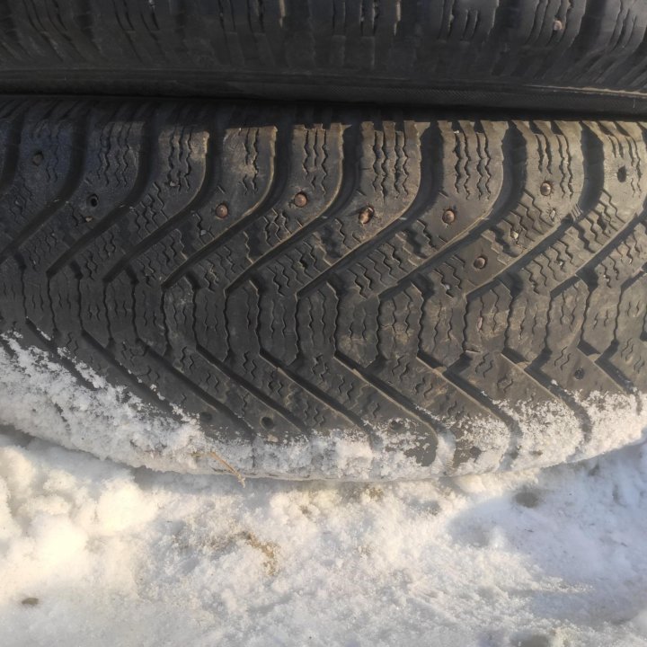 Комплект Goodyear UltraGrip 500, 225/65/17