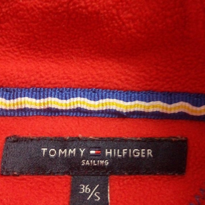 Кофта,куртка Tommy Hilfiger.Оригинал,вышлю