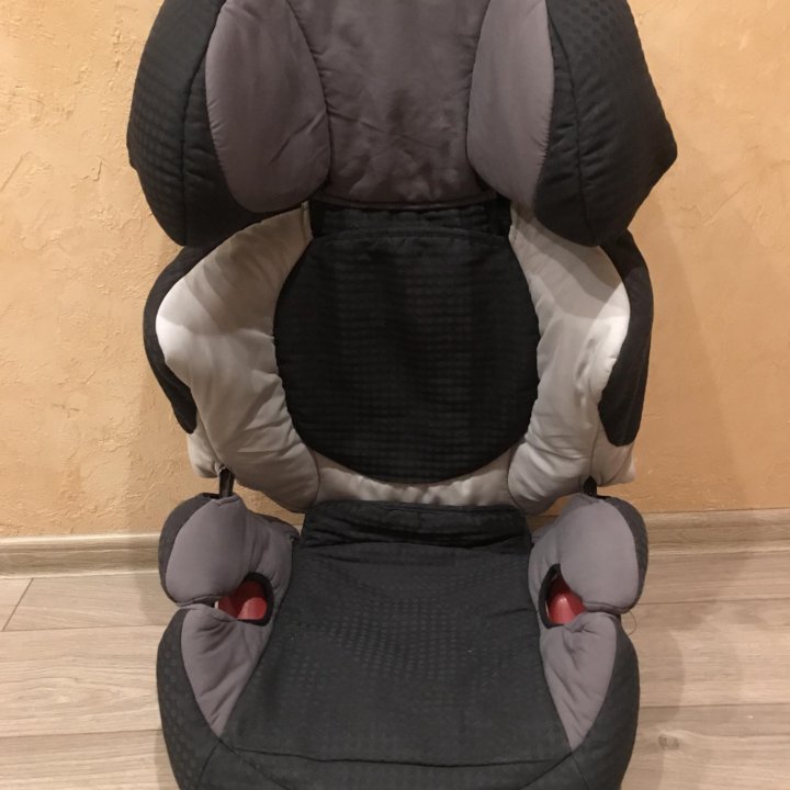 Детское автокресло maxi cosi rodi XR от 15до 36 кг