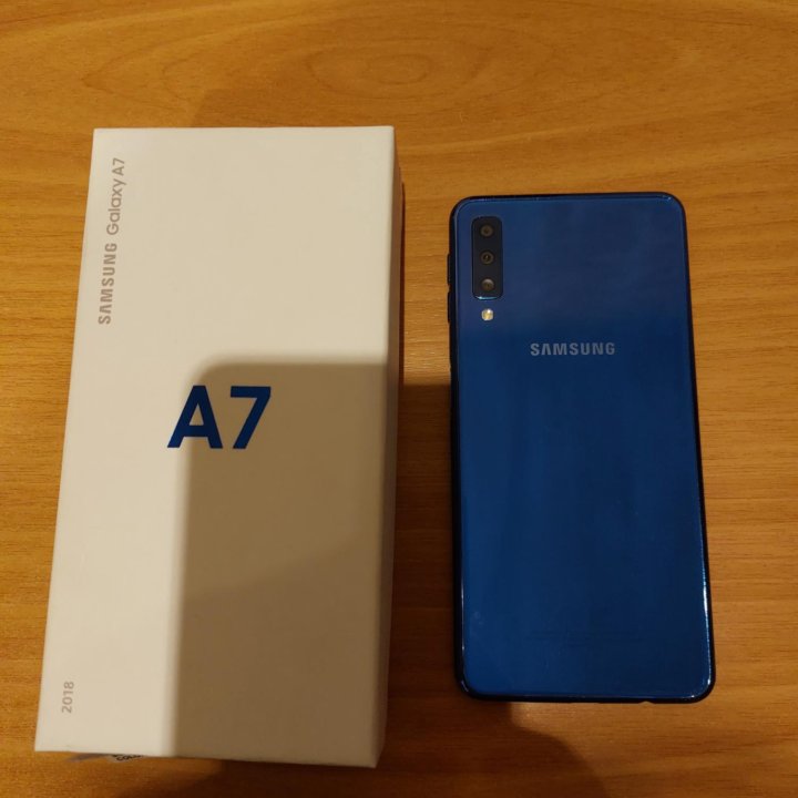 Телефон Samsung galaxy a7