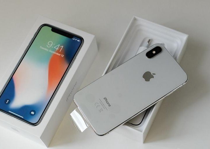 iPhone X 256Gb Silver / Новый / Гарантия