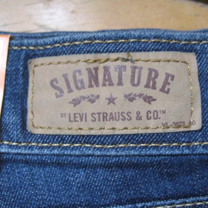 Джинсы Signature by Levi Strauss & - W38L32