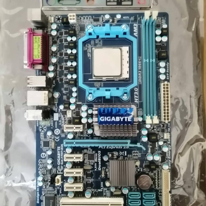 GA-770T-D3L + AMD Athlon II X3 425