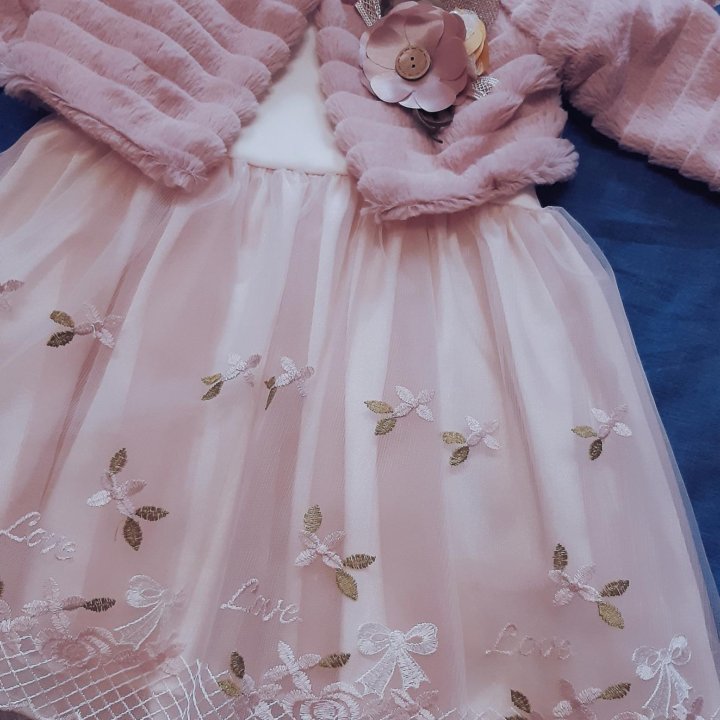 Нарядное платье с мехом для девочки 98 повязка