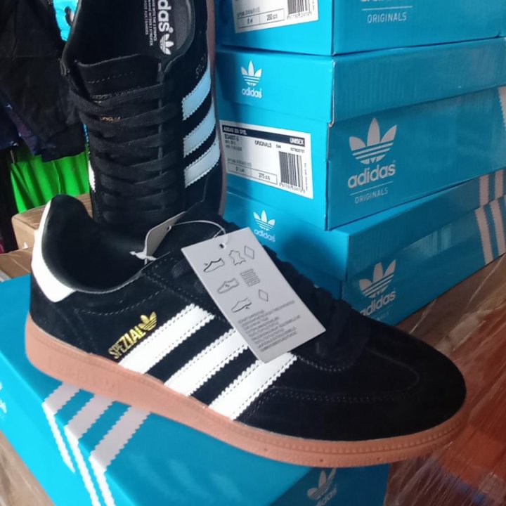 Кроссовки Adidas spezial