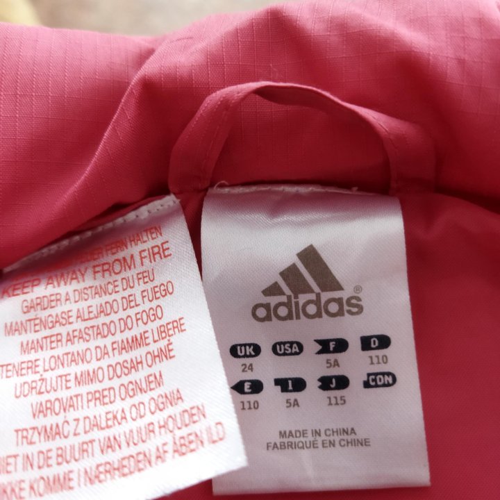 Осень/весна Adidas110р новая оригинал