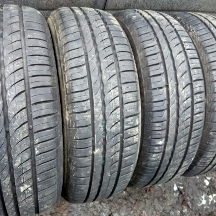 Новые почти летние шины Pirelli 185-60-15