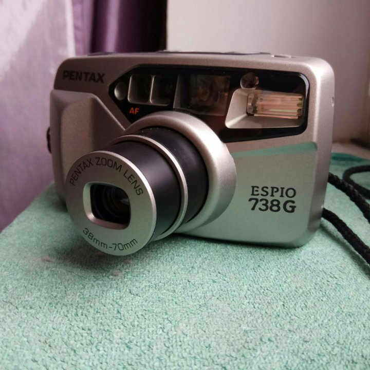 Pentax espio 738G