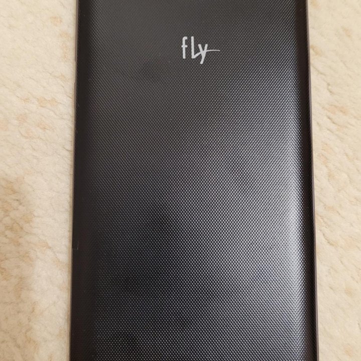 Телефон Fly FS504