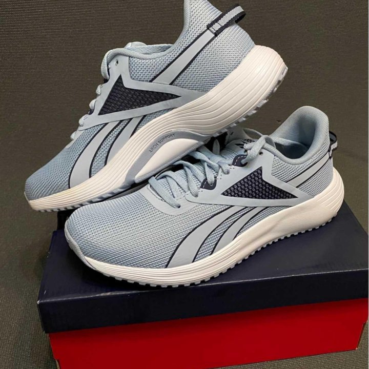 Кроссовки Reebok