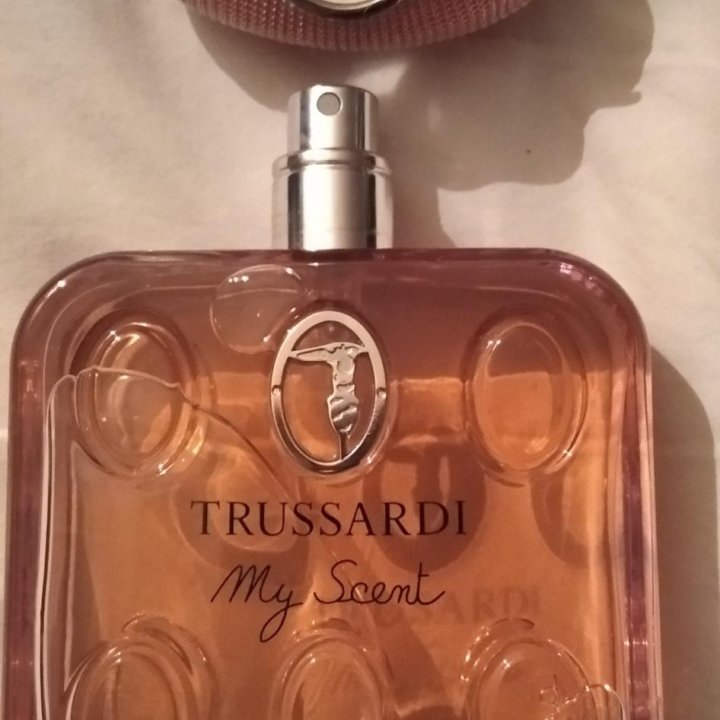 Туалетная вода TRUSSARDI