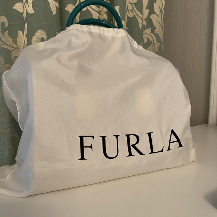 Furla оригинал
