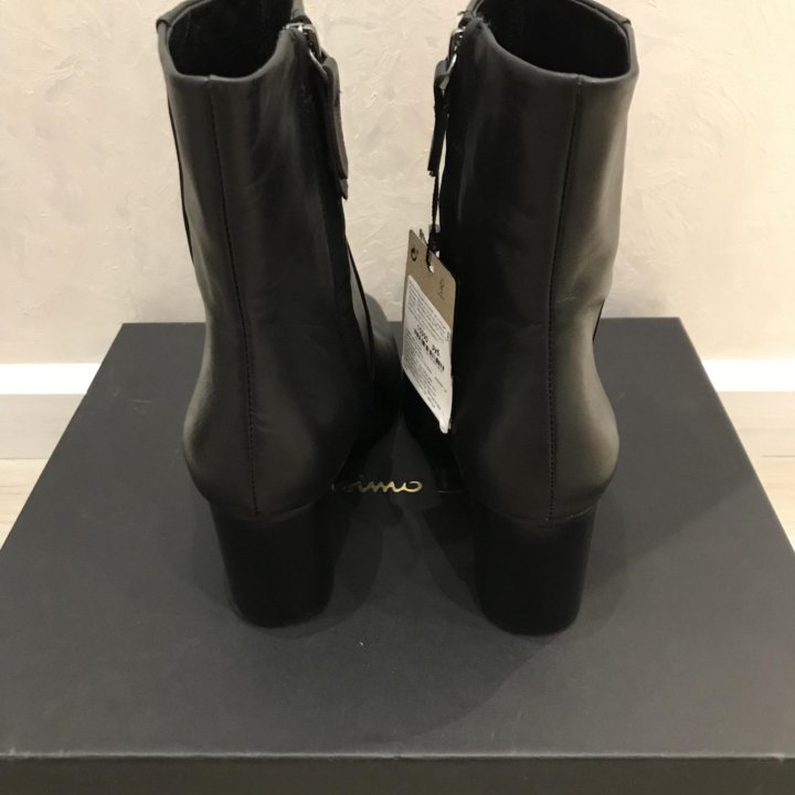 Новые ботильоны (ботинки) Massimo Dutti