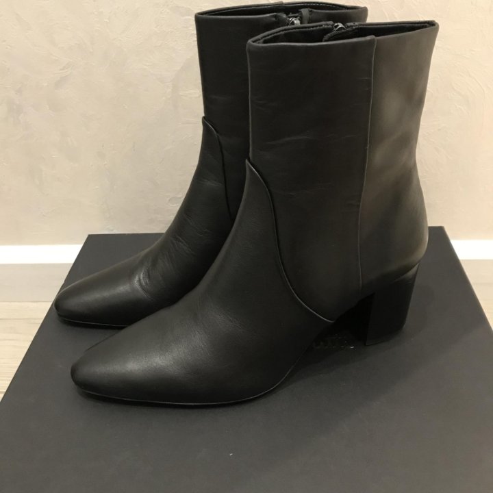 Новые ботильоны (ботинки) Massimo Dutti