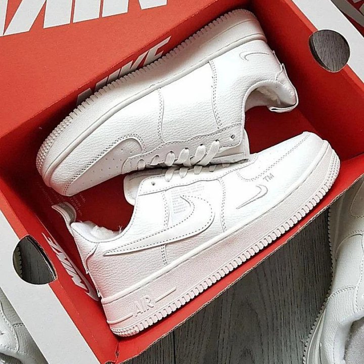 Кроссовки Nike Air Force White