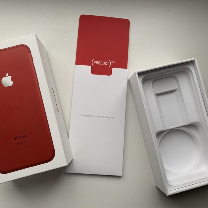 Коробка от iPhone 7 RED