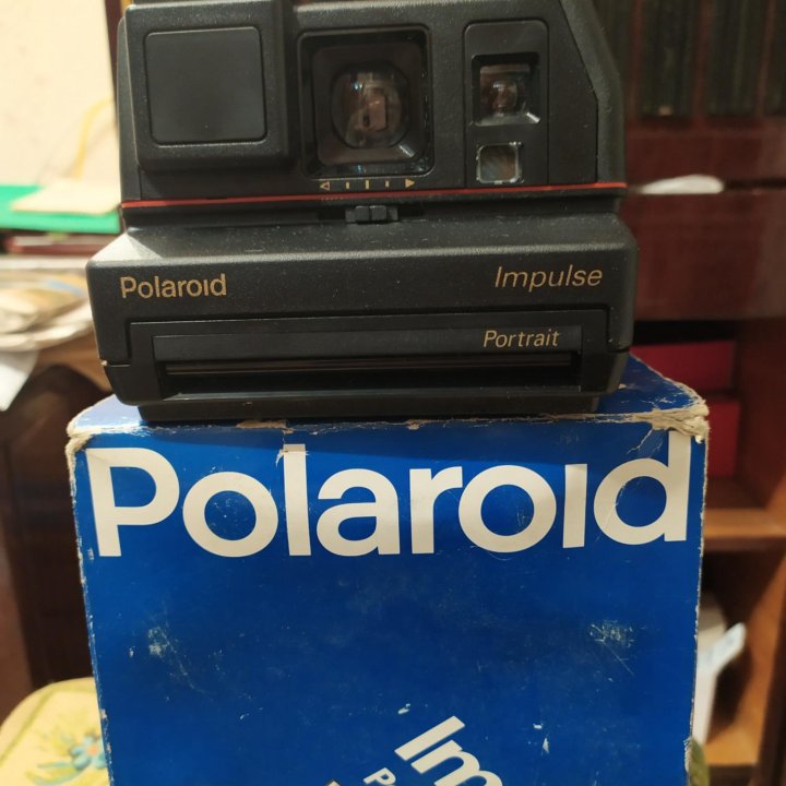 Polaroid Impulse Portrait серия600