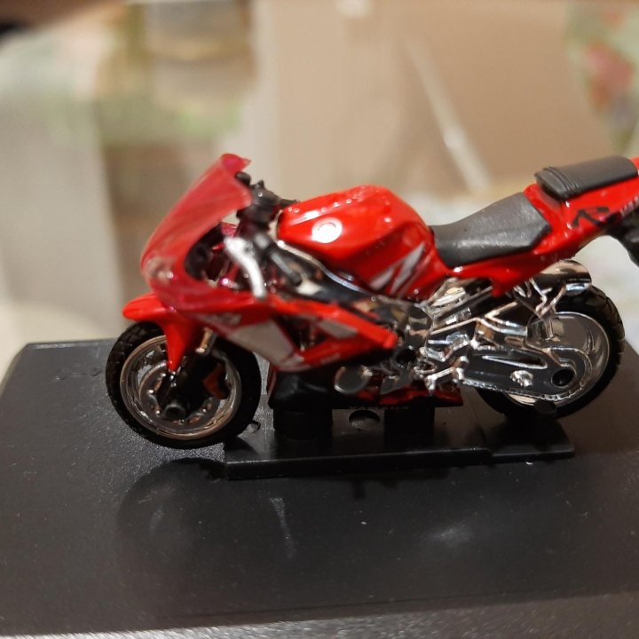 Модели мотоциклов 1:43