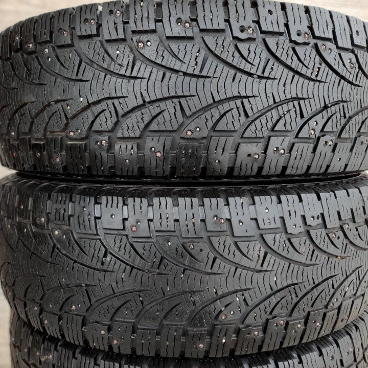 225/65/17, Pirelli Winter Edge, 4 шт