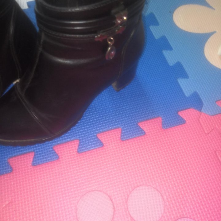 Обувь пакетом