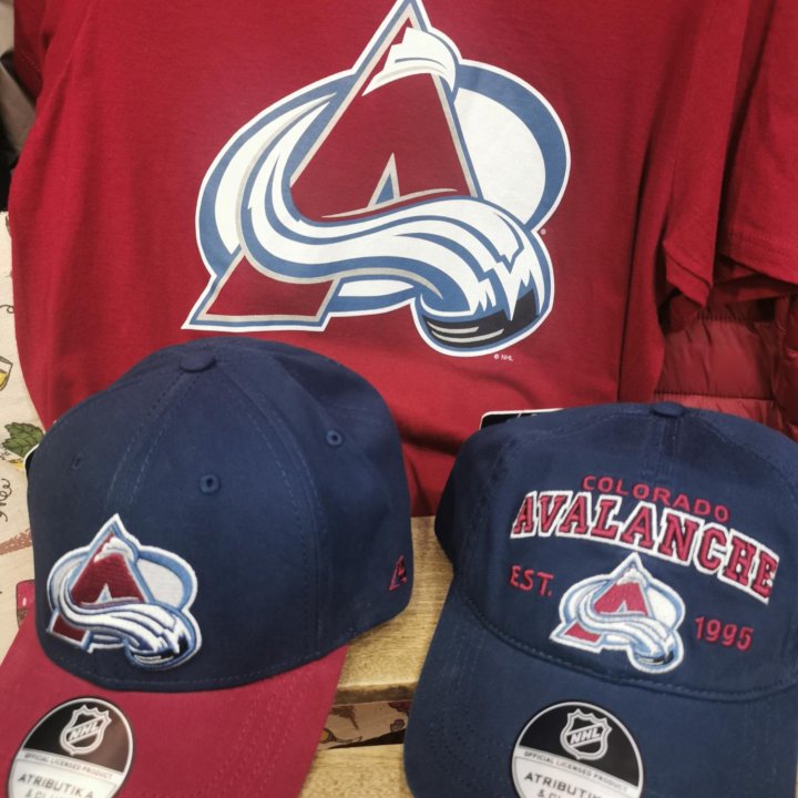 Кепка бейсболка NHL Colorado Avalanche новая.Ориги