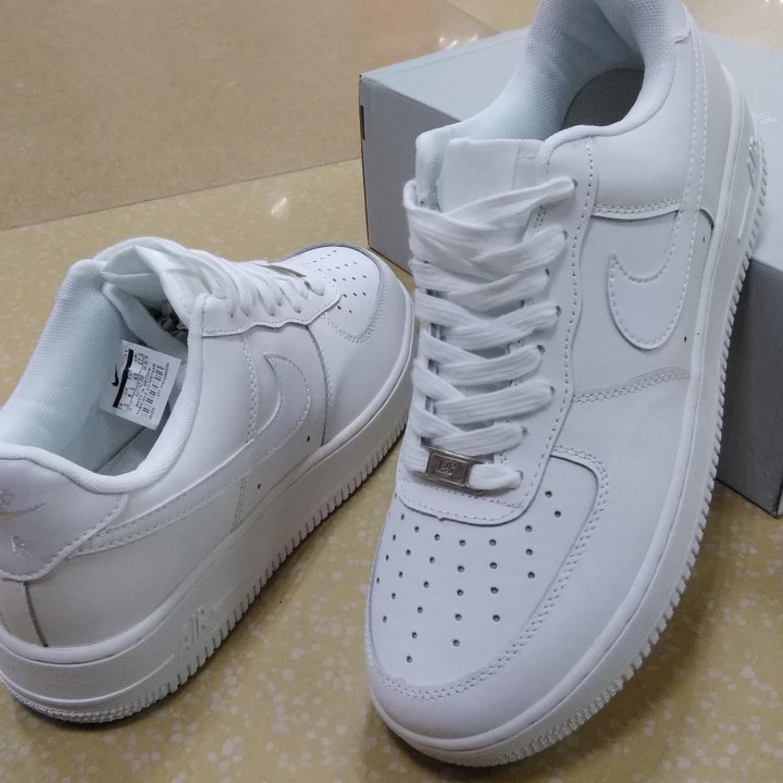 Кроссовки Nike Air Force 1