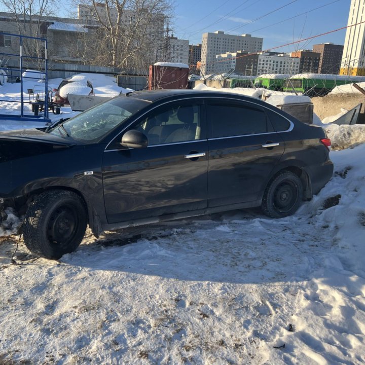 Nissan Almera G15