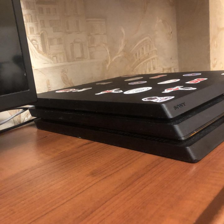 PS 4 PRO ЗДЕЛАЮ СКИДКУ ЕСЛИ ЕСТЬ ИГРЫ НА ПС 5