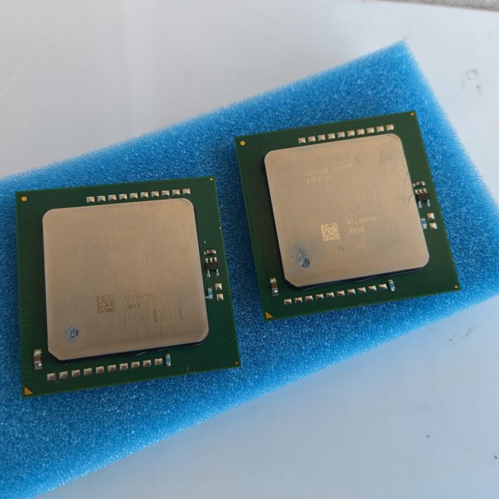 Процессоры Intel Xeon 3200DP