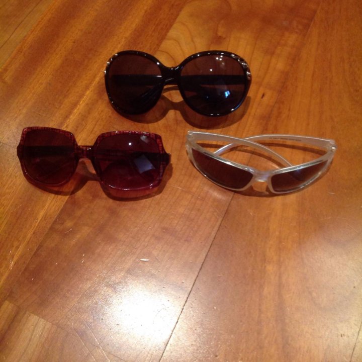 Очки солнцезащитные