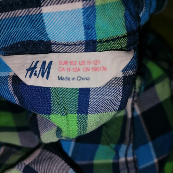 Рубашка H&M.