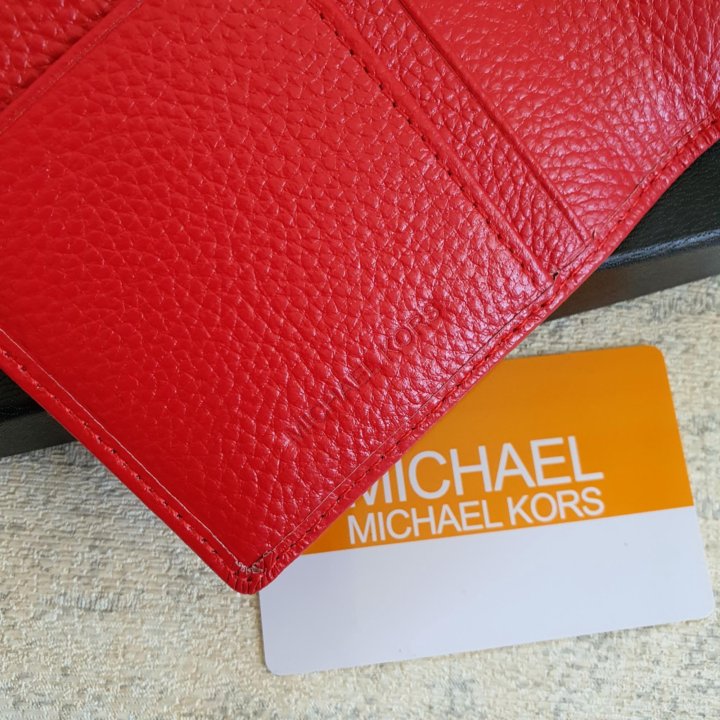 Обложка на паспорт Michael Kors новая кожаная