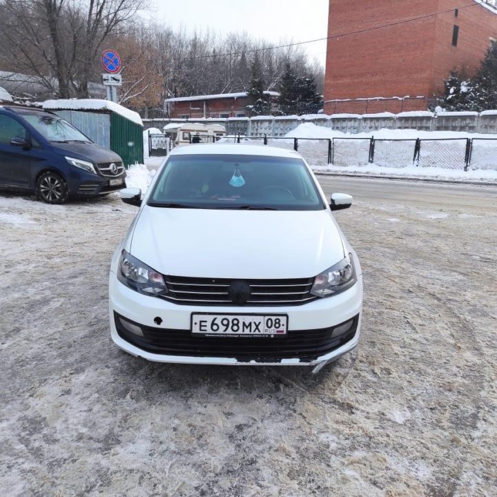 Volkswagen Polo, 2015