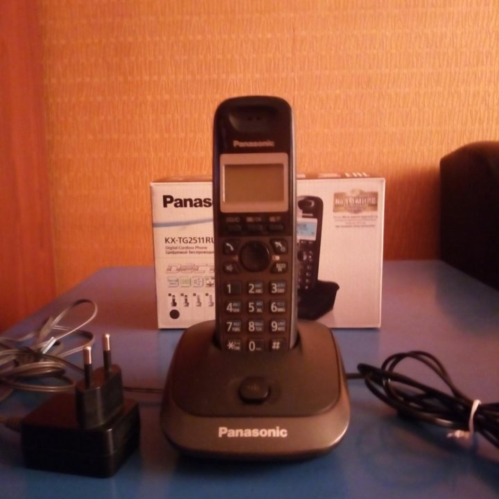 Цифровой беспроводной телефон PanasonicTG 2511RU