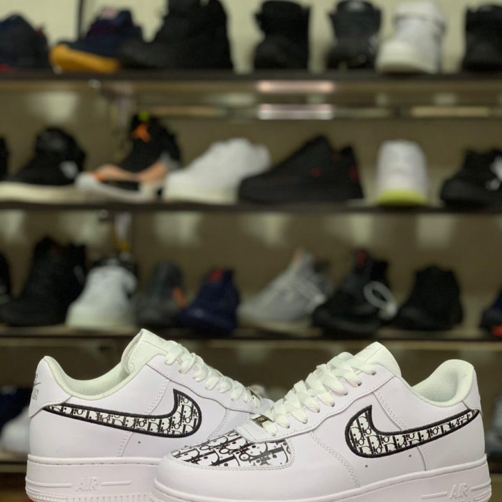 Кроссовки Nike X Dior Air Force 1