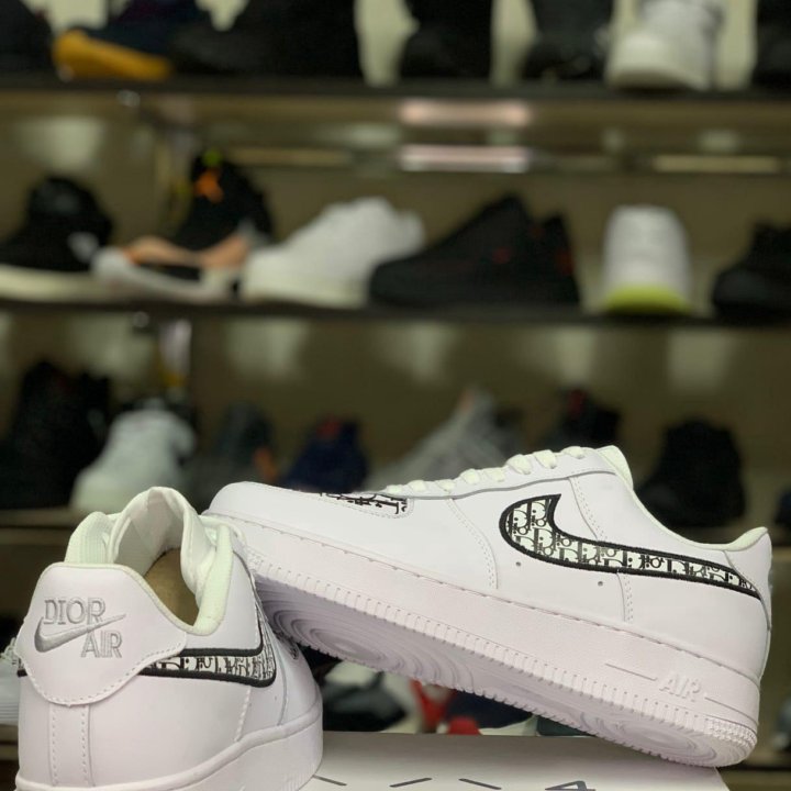 Кроссовки Nike X Dior Air Force 1