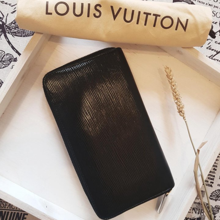 Louis Vuitton Кошелёк. Оригинал