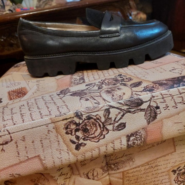 Ботинки слипоны