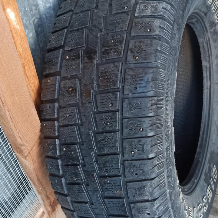 Зимние шины Cooper 255/65 R16